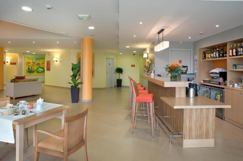 Domitys Les Cles D'Or Aparthotel Orthez Εξωτερικό φωτογραφία